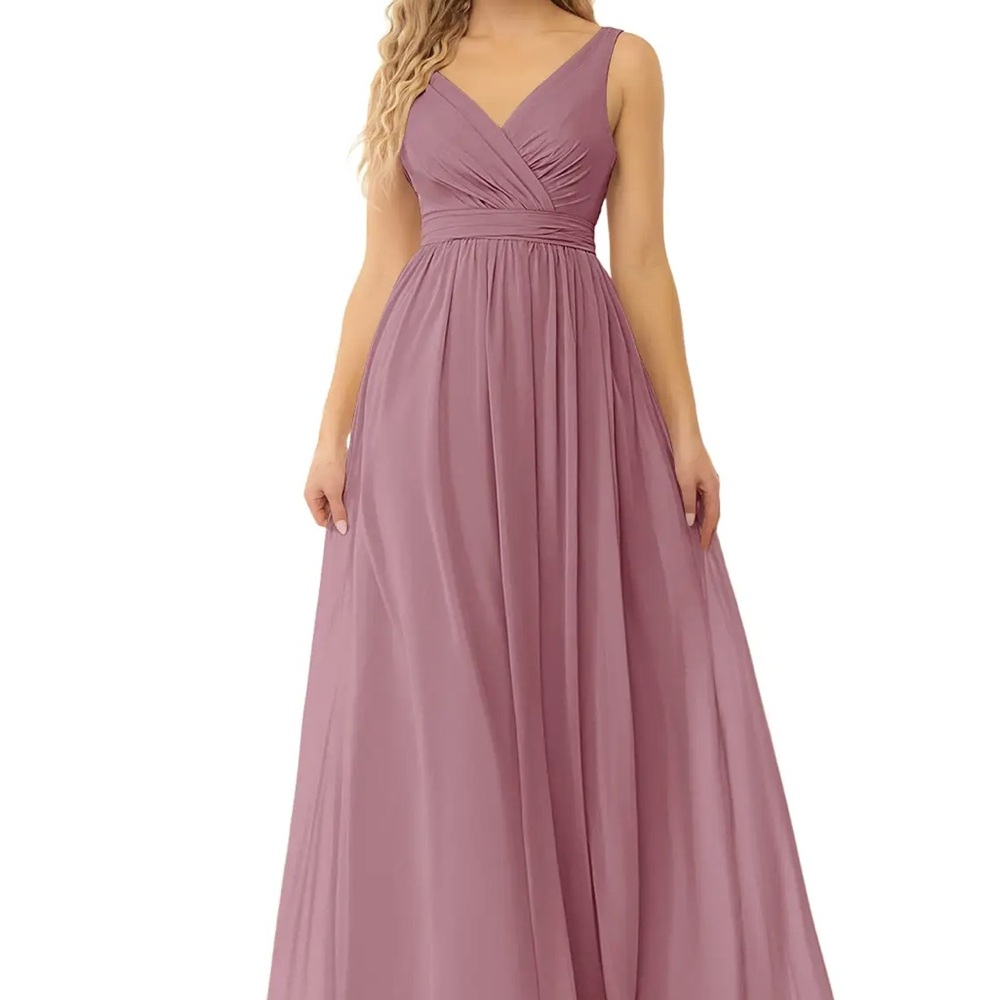 Elegant Mauve Evening Gown